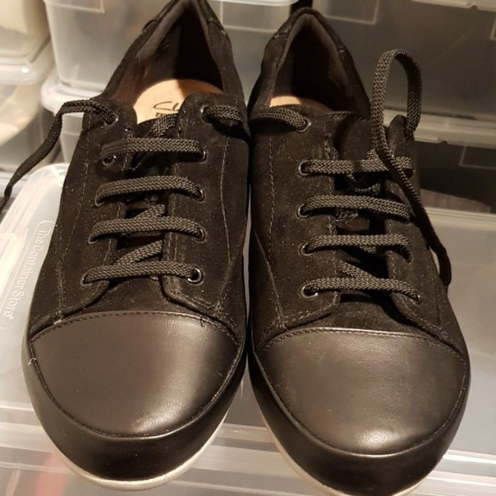 Clark's Black Suede and Leather Sneakers 10W